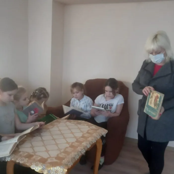 «Открой вселённую книг»