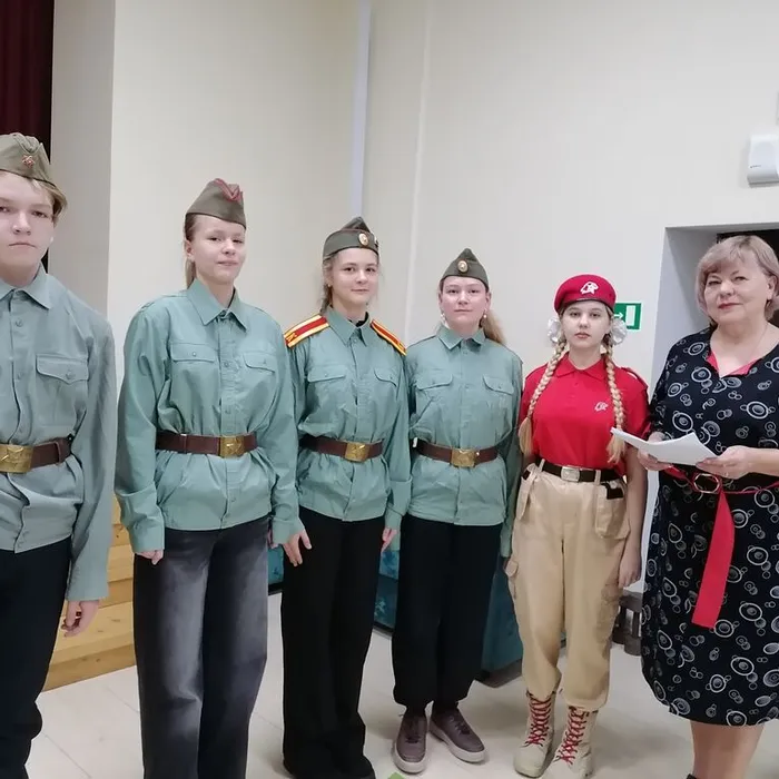 «Юная армия страны»